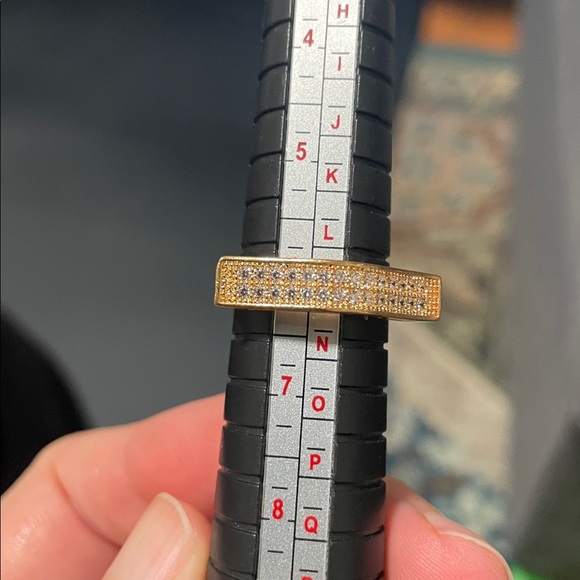 🖤5/$25 Elegant Gold and Silver Women's Ring - Picture 7 of 8